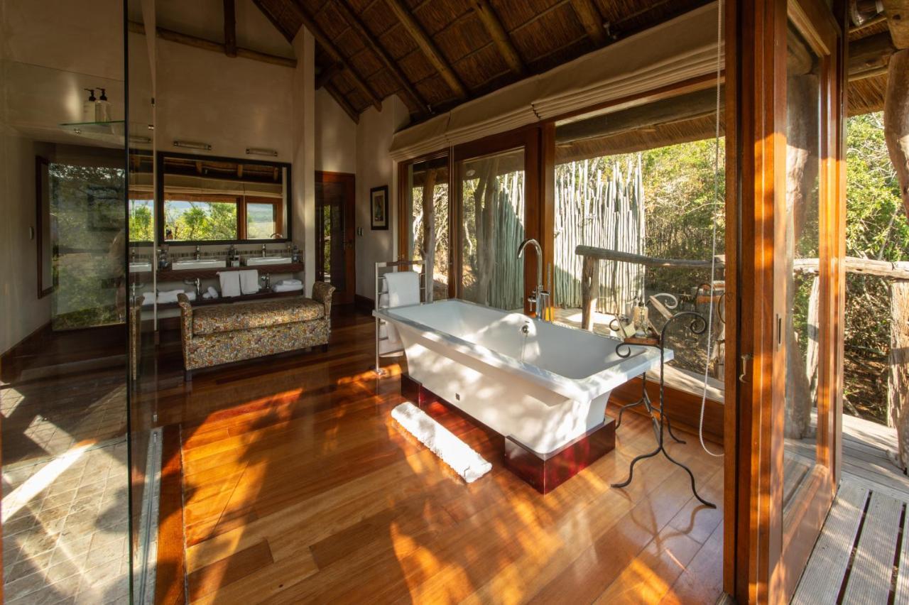 Pumba Private Game Reserve Граъмстаун Екстериор снимка